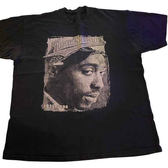 Other - RARE Vintage Distressed 2PAC Black T-Shirt Tupac Shakur XL Bootleg Thug Life